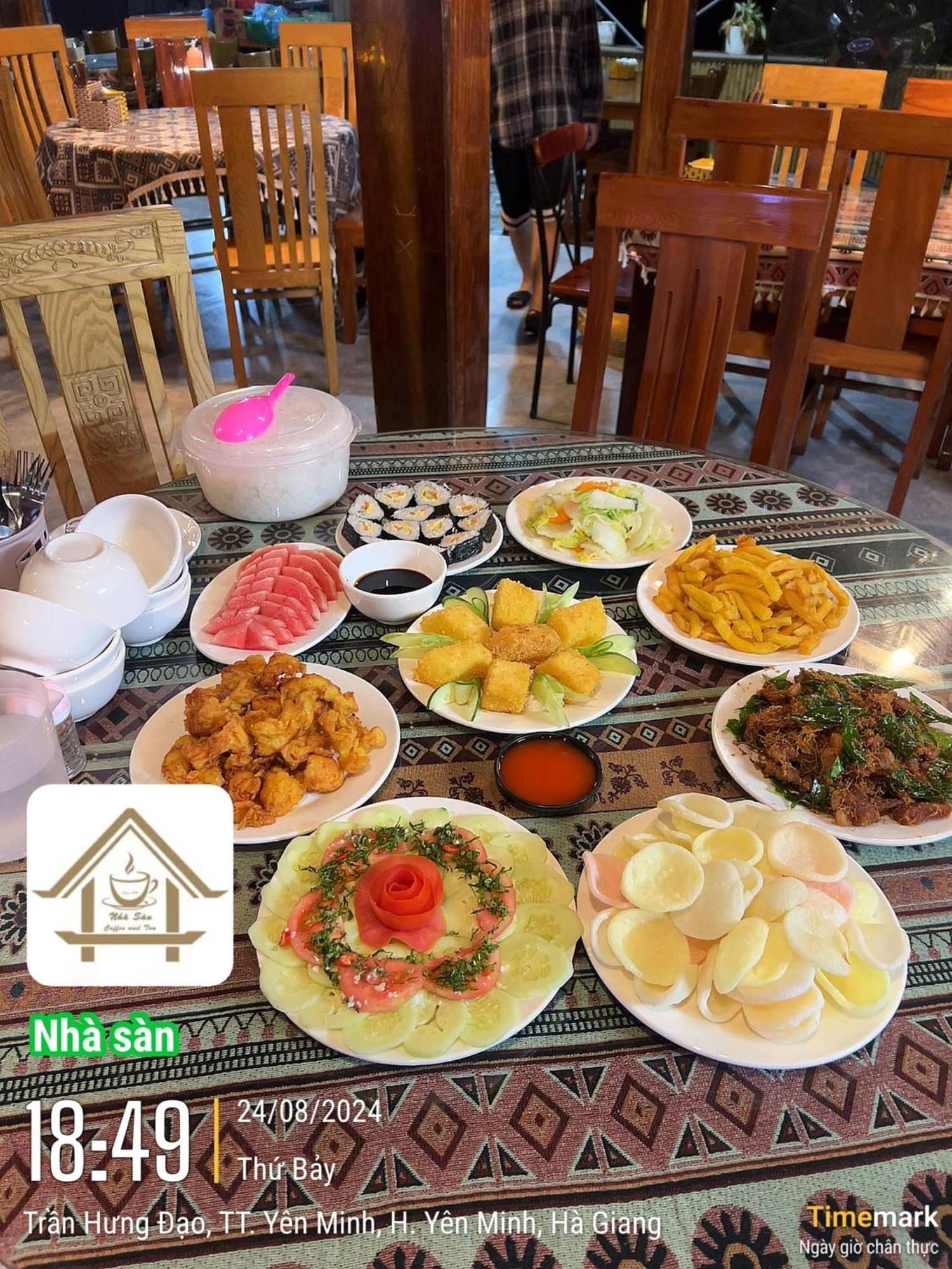 Nha San Homestay Yen Minh Eksteriør billede